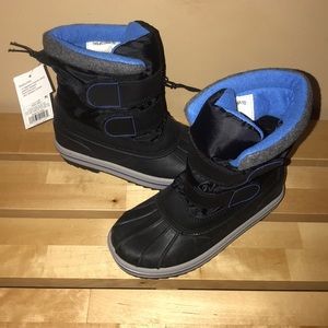 New! Snow Boots For Boys Size 13
